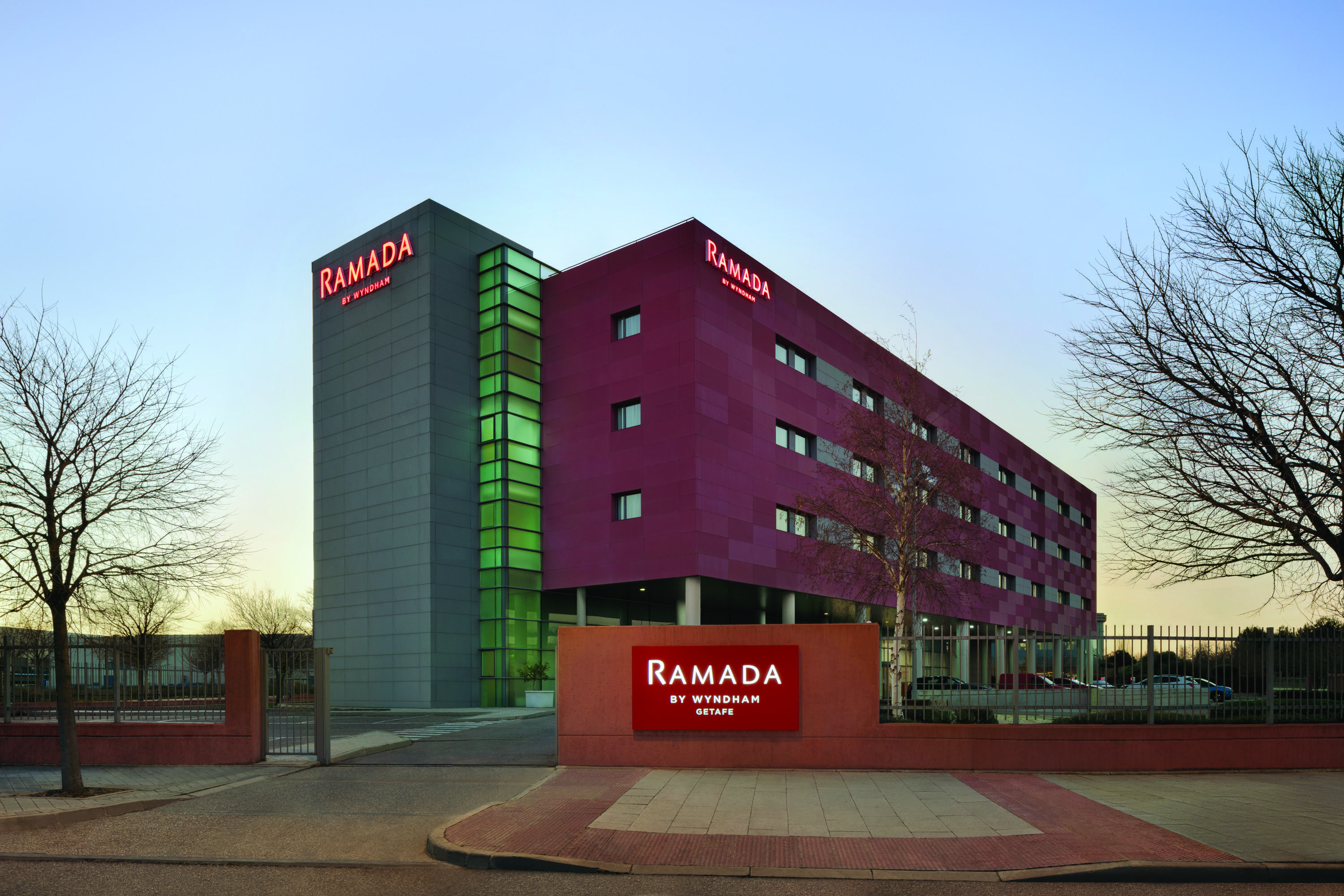 Ramada By Wyndham Madrid Getafe Hotel Ngoại thất bức ảnh