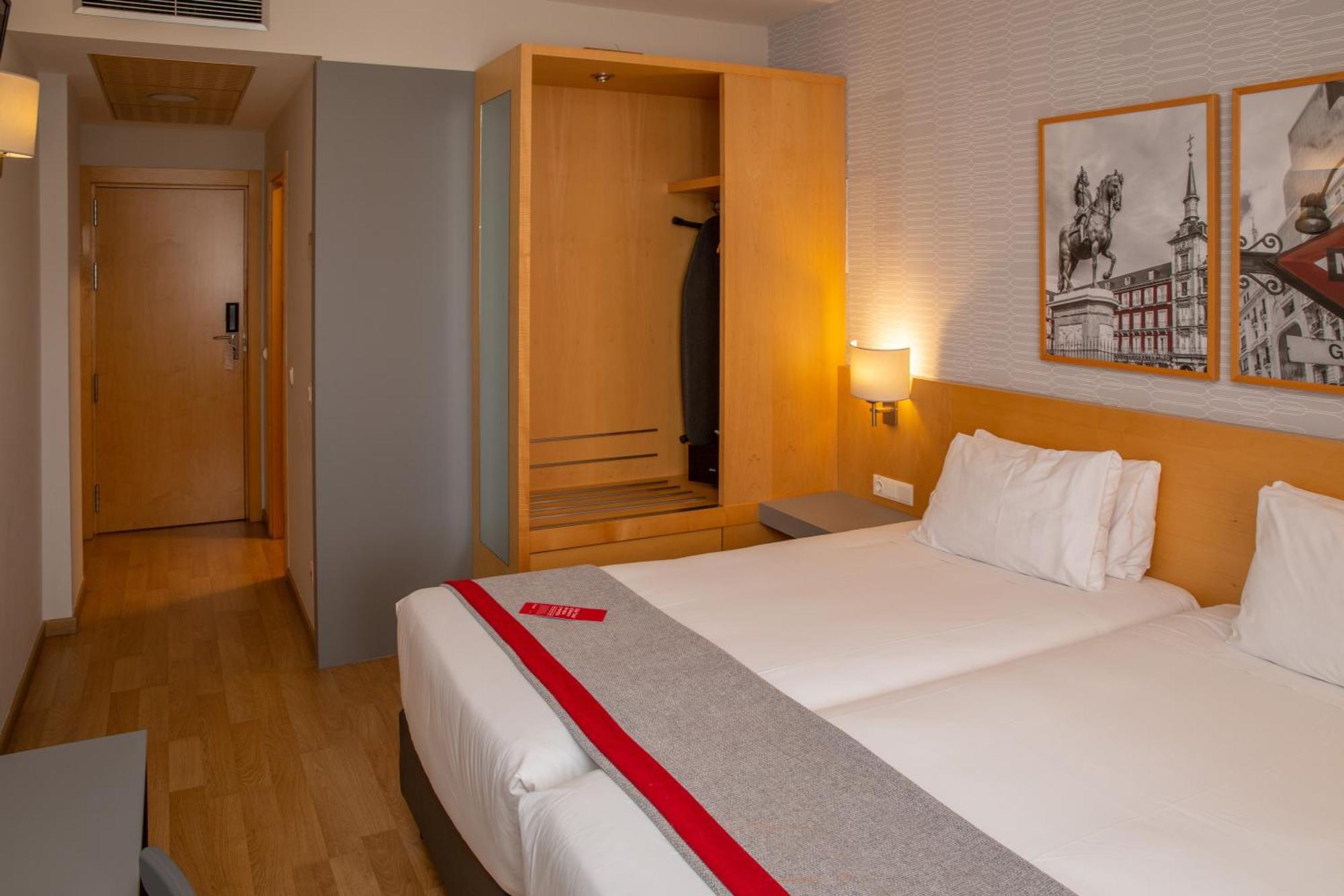 Ramada By Wyndham Madrid Getafe Hotel Ngoại thất bức ảnh